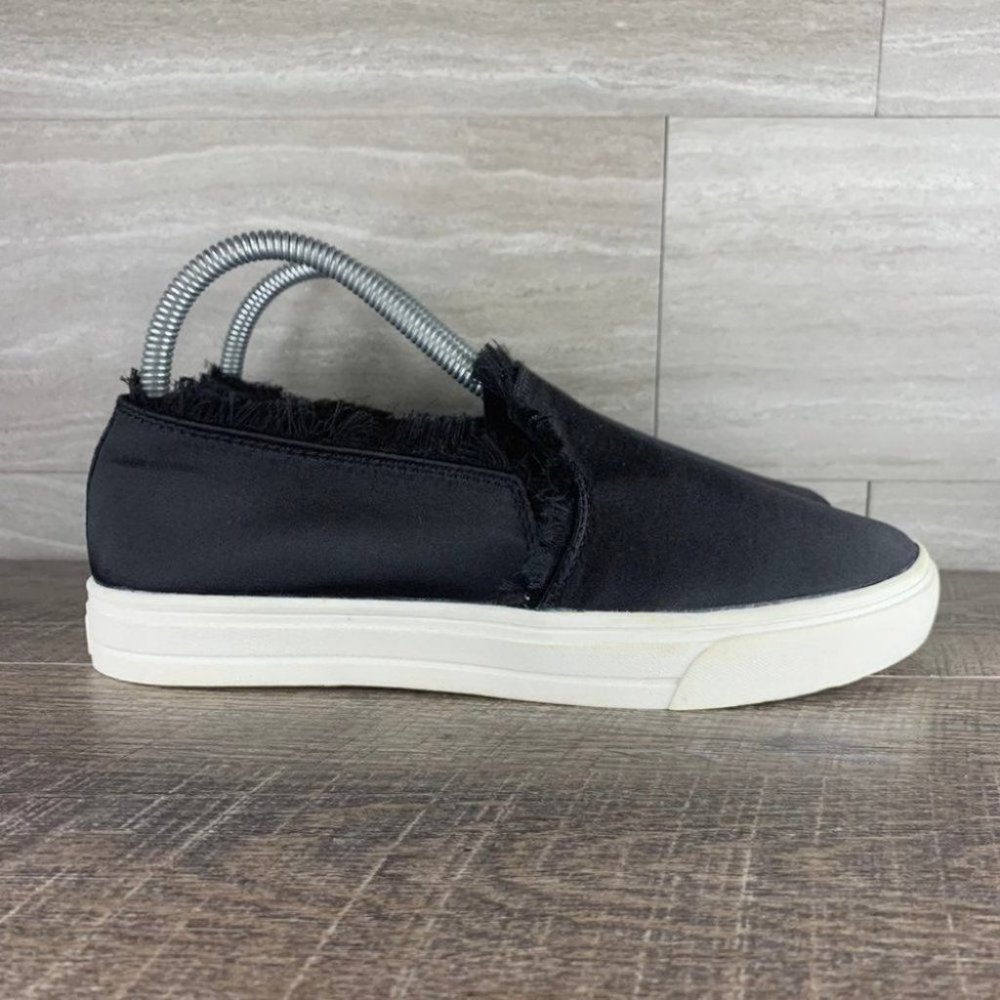 Women's Lust for Life Tiptoe Sneaker